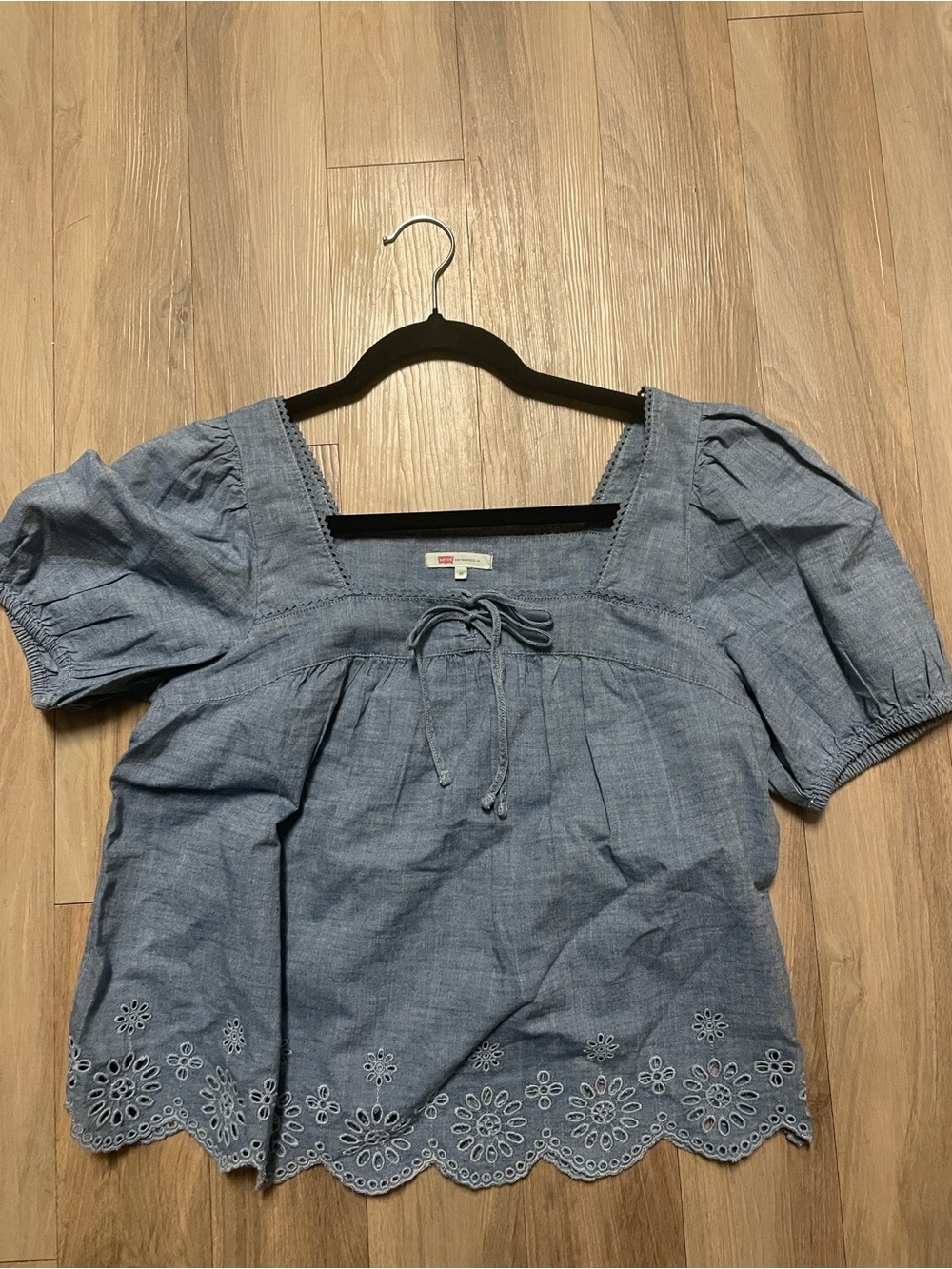 NWT Levi’s Blouse